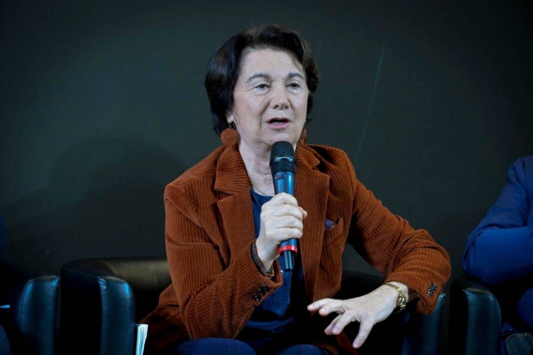 La ministra Roccella sulle nozze d’oro con il marito Luigi: “Le festeggio a marzo 2026, è l’amore della mia vita”